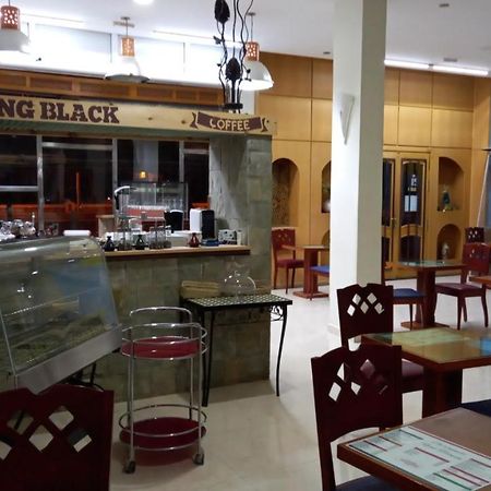 Ryad Tetouan Aeroport Εξωτερικό φωτογραφία